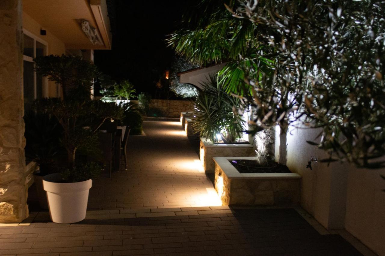 Apartments Villa Jelena Vodice Ngoại thất bức ảnh