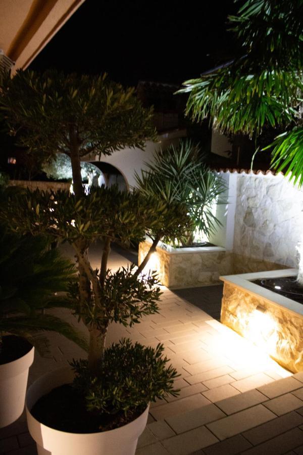 Apartments Villa Jelena Vodice Ngoại thất bức ảnh