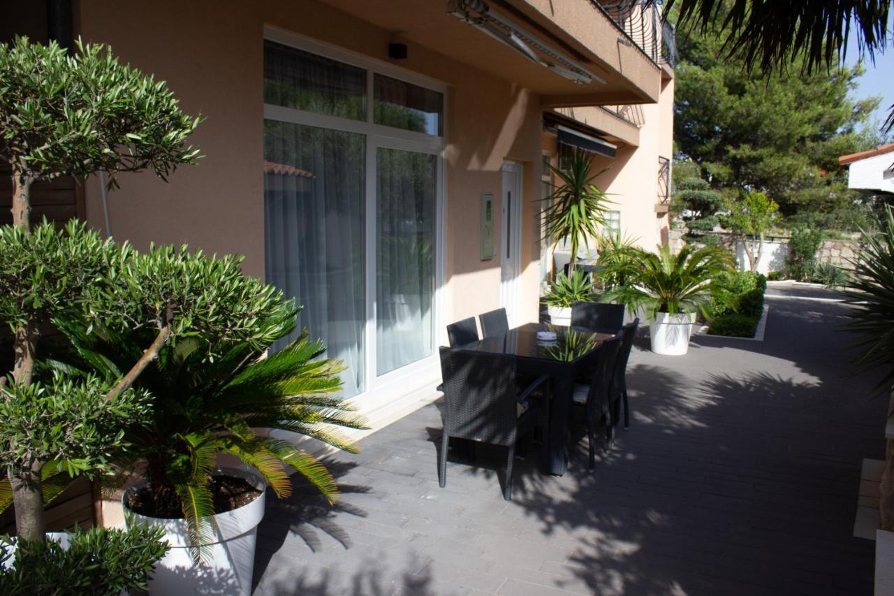 Apartments Villa Jelena Vodice Ngoại thất bức ảnh