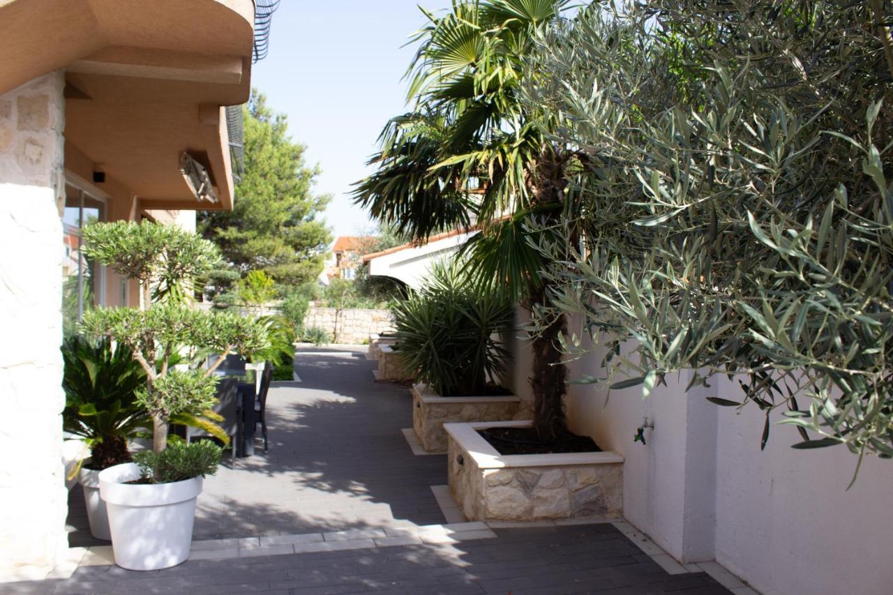 Apartments Villa Jelena Vodice Ngoại thất bức ảnh