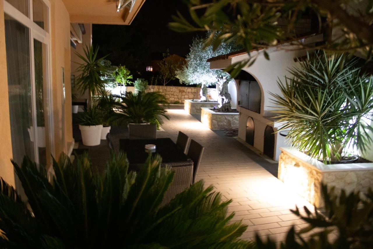 Apartments Villa Jelena Vodice Ngoại thất bức ảnh